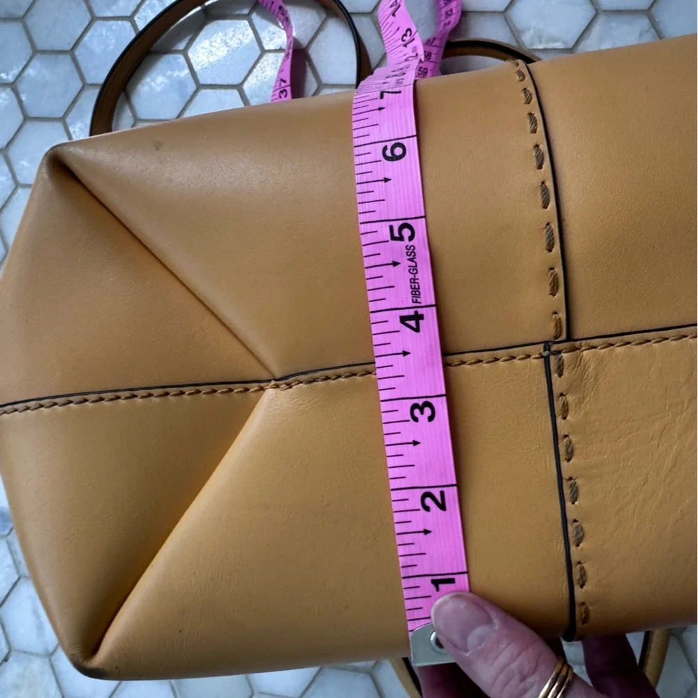 Tory Burch McGraw Small Leather Tote – Butter Yellow - Picture 3 of 16